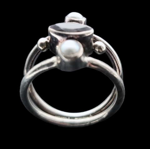 Amethyst and Pearl 925 Sterling Silver Ring